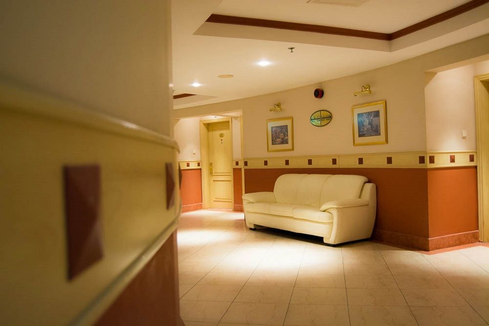 Hotel Happy Days Manama