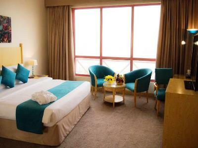 Hotel Happy Days