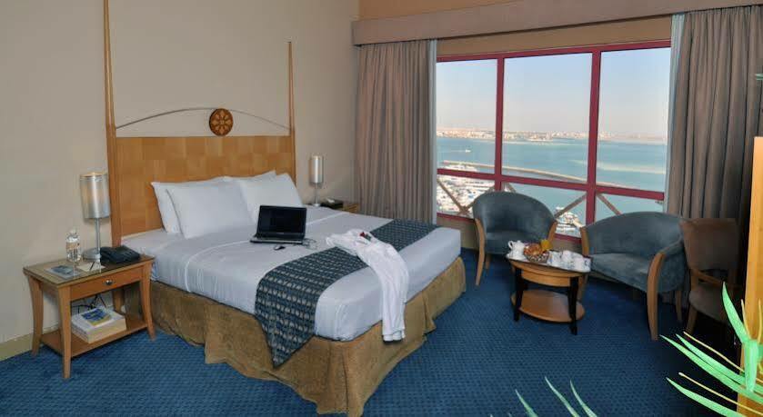 Happy Days Hotel Manama